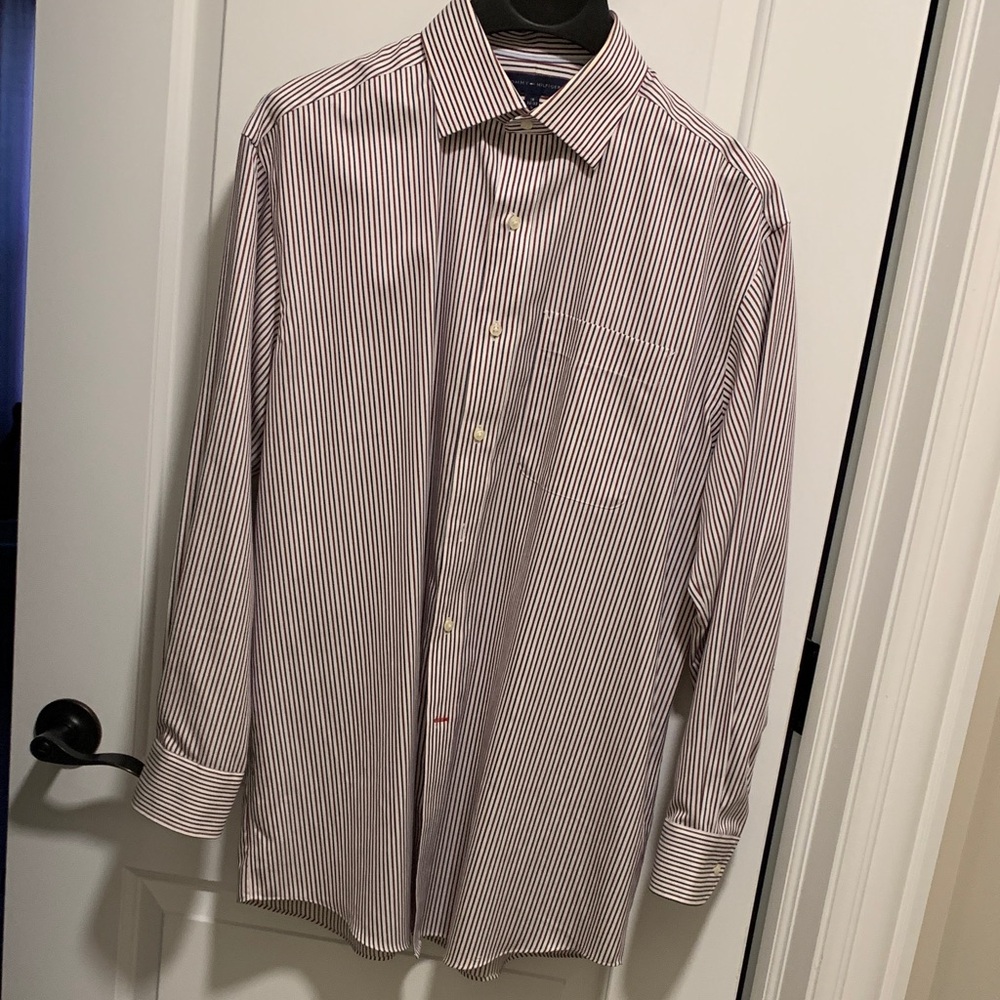 Tommy Hilfiger Men's Striped Dress Shirt. Black/White,Size 16,32-33 L.pre-owned.
